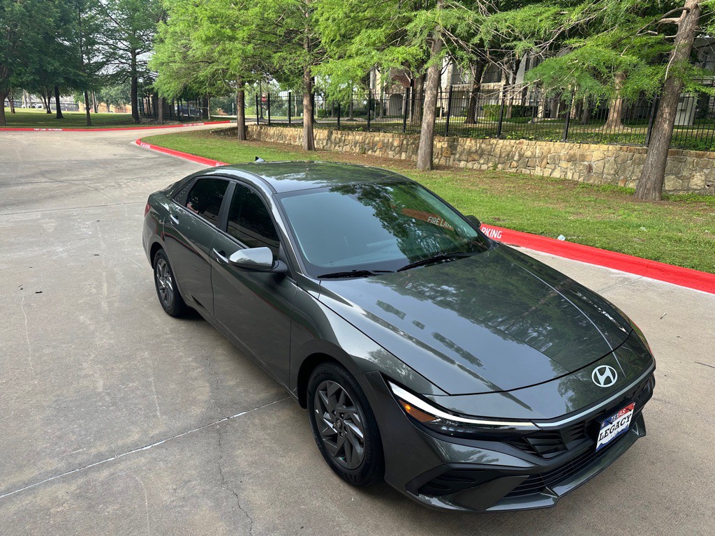 2024 Hyundai Elantra Image 20