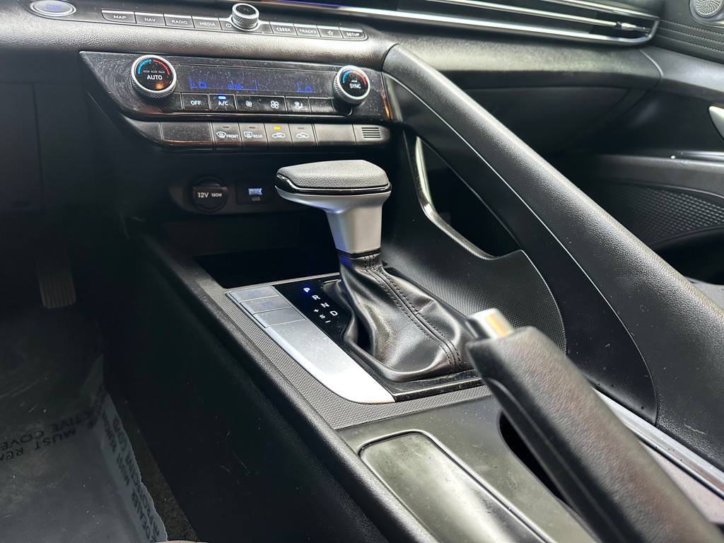 2024 Hyundai Elantra Image 28