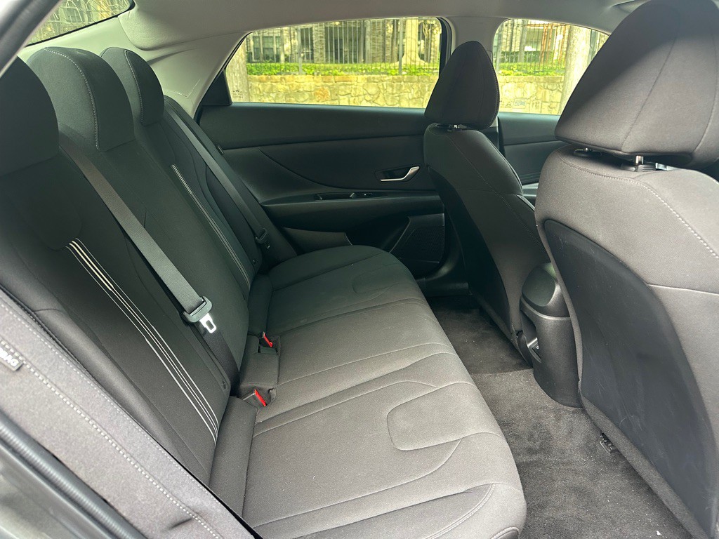 2024 Hyundai Elantra Image 31