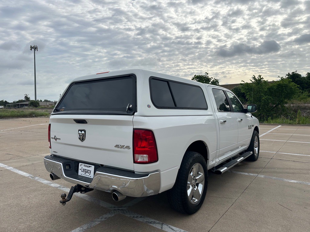 2017 RAM 1500 Image 17