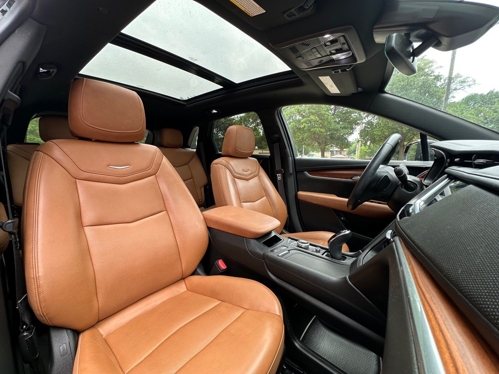 2021 Cadillac XT5 Image 32