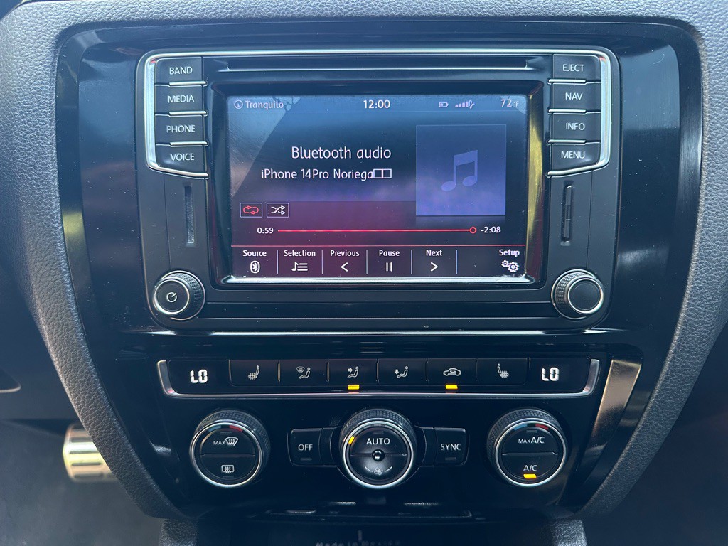 2016 Volkswagen Jetta Image 28
