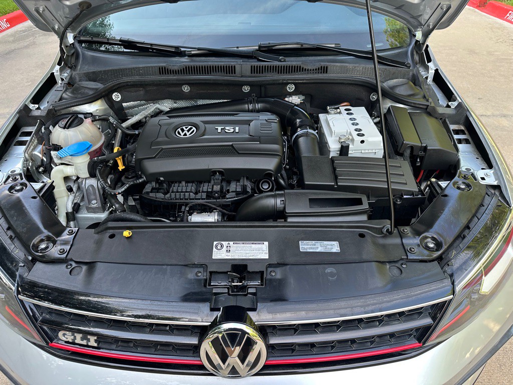 2016 Volkswagen Jetta Image 9