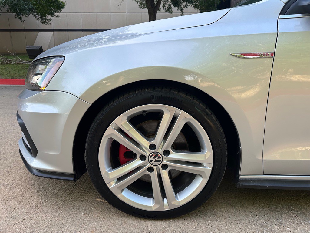2016 Volkswagen Jetta Image 11