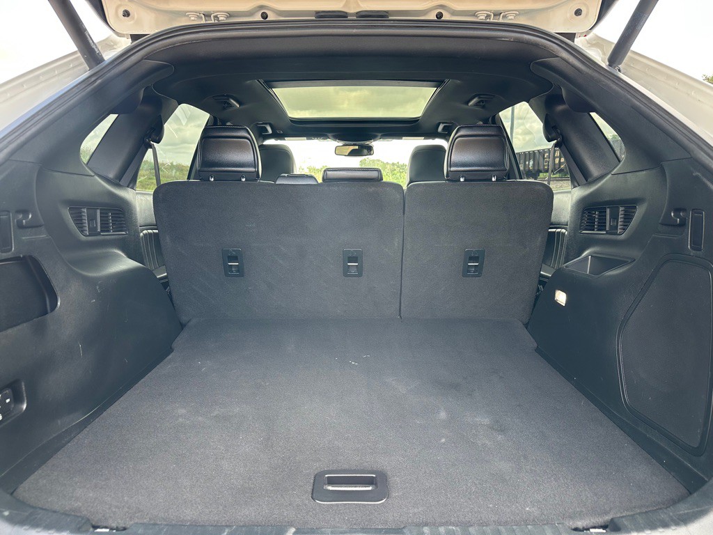 2020 Ford Edge Image 17
