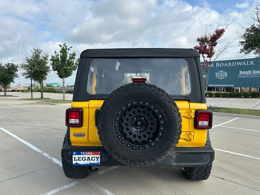 2021 Jeep Wrangler Image 11