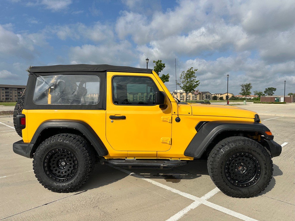 2021 Jeep Wrangler Image 14