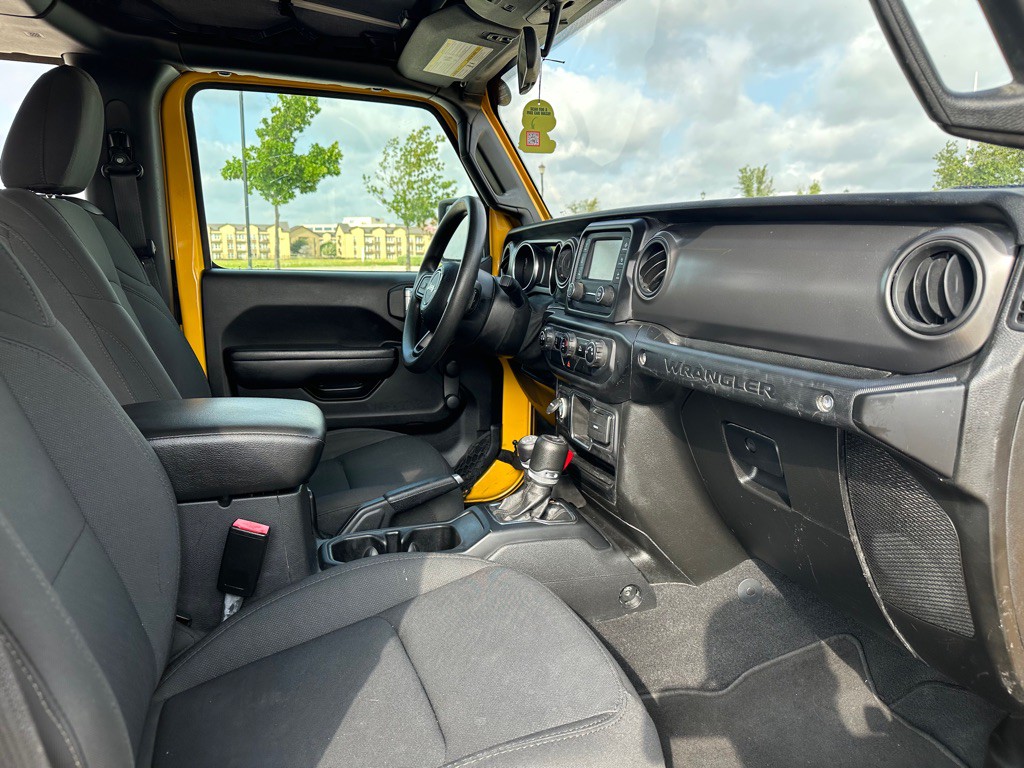 2021 Jeep Wrangler Image 25
