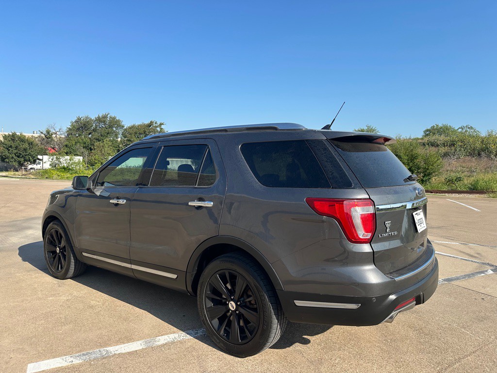 2019 Ford Explorer Image 13