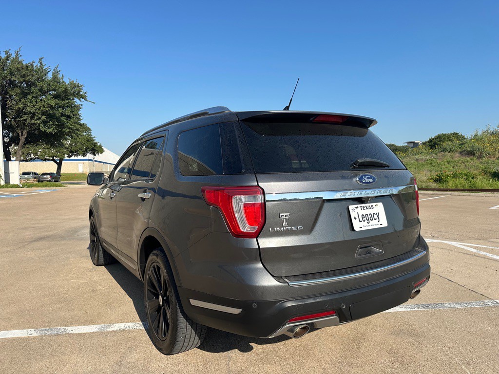 2019 Ford Explorer Image 14