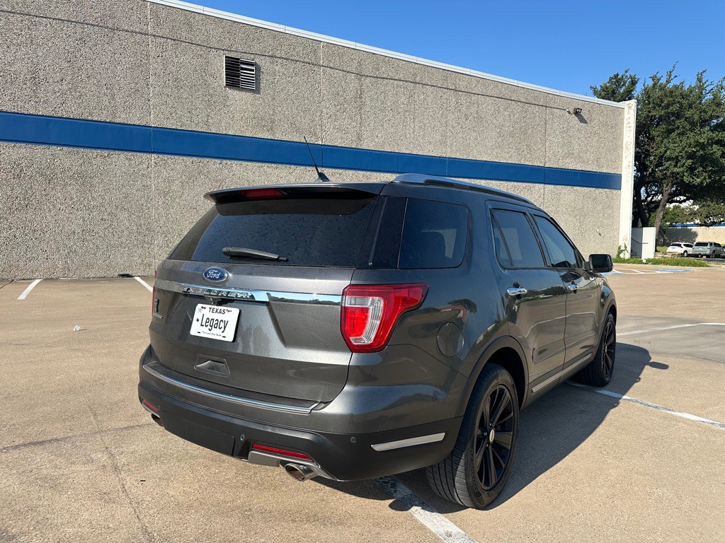 2019 Ford Explorer Image 18