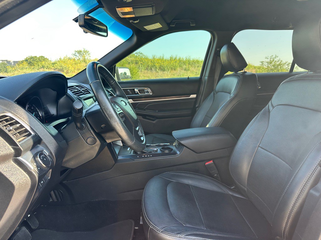 2019 Ford Explorer Image 22