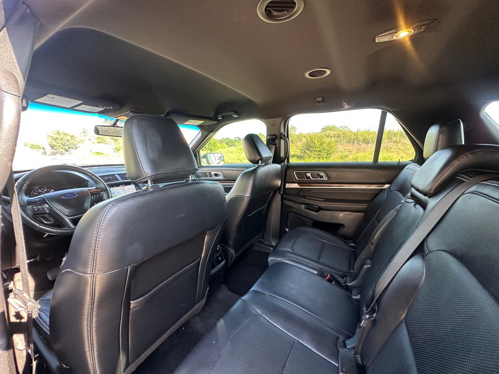 2019 Ford Explorer Image 24