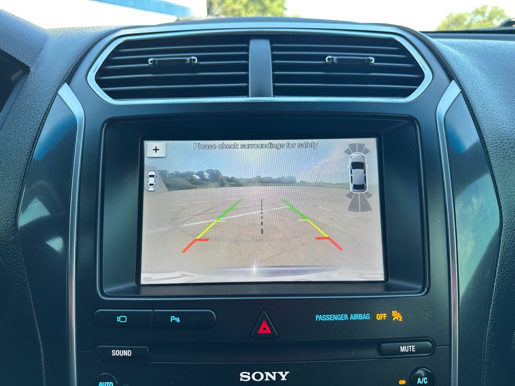 2019 Ford Explorer Image 27