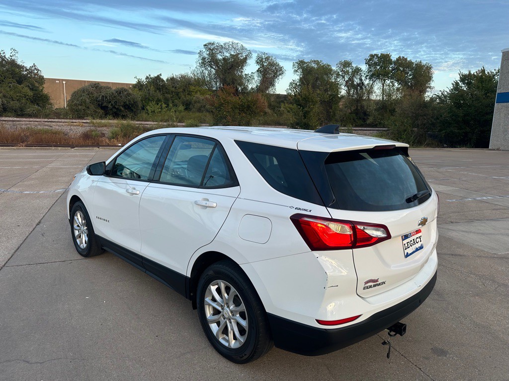 2019 Chevrolet Equinox Image 12