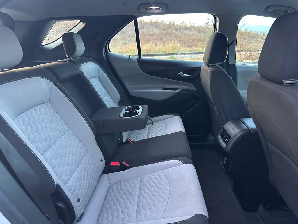 2019 Chevrolet Equinox Image 27