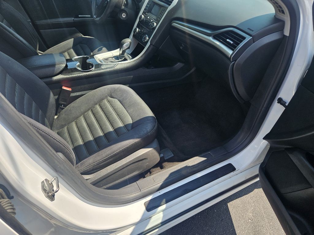 2014 Ford Fusion Image 13