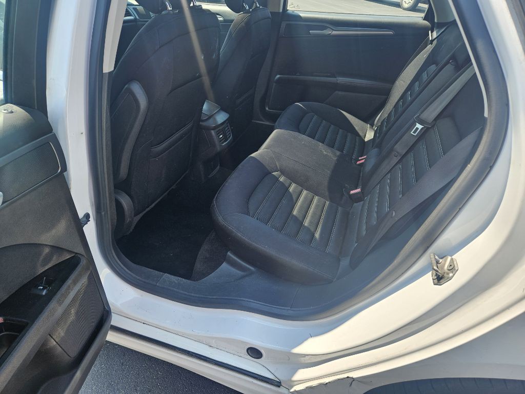2014 Ford Fusion Image 14