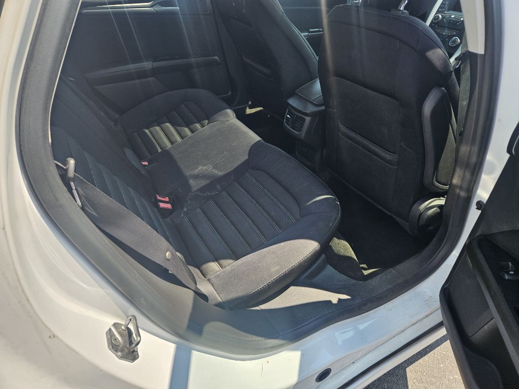 2014 Ford Fusion Image 15