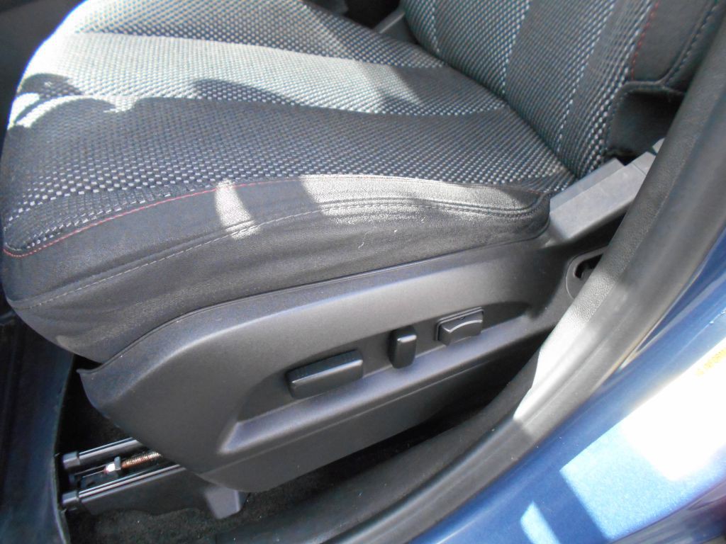 2017 Chevrolet Equinox Image 11