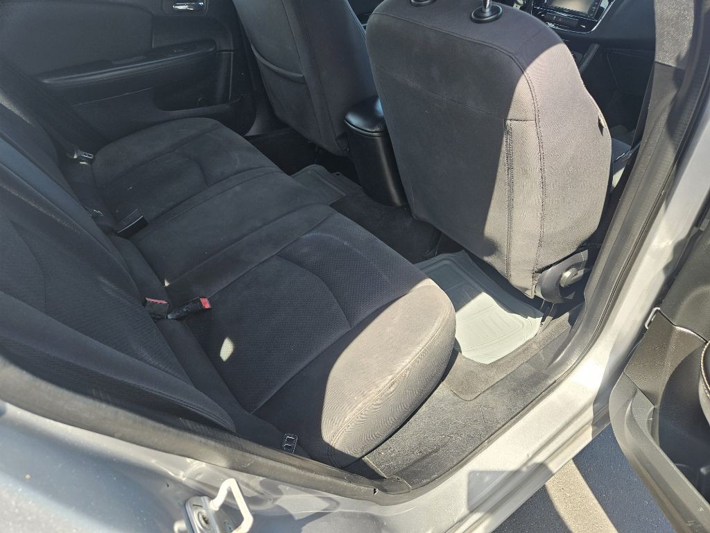 2014 Chrysler 200 Image 15