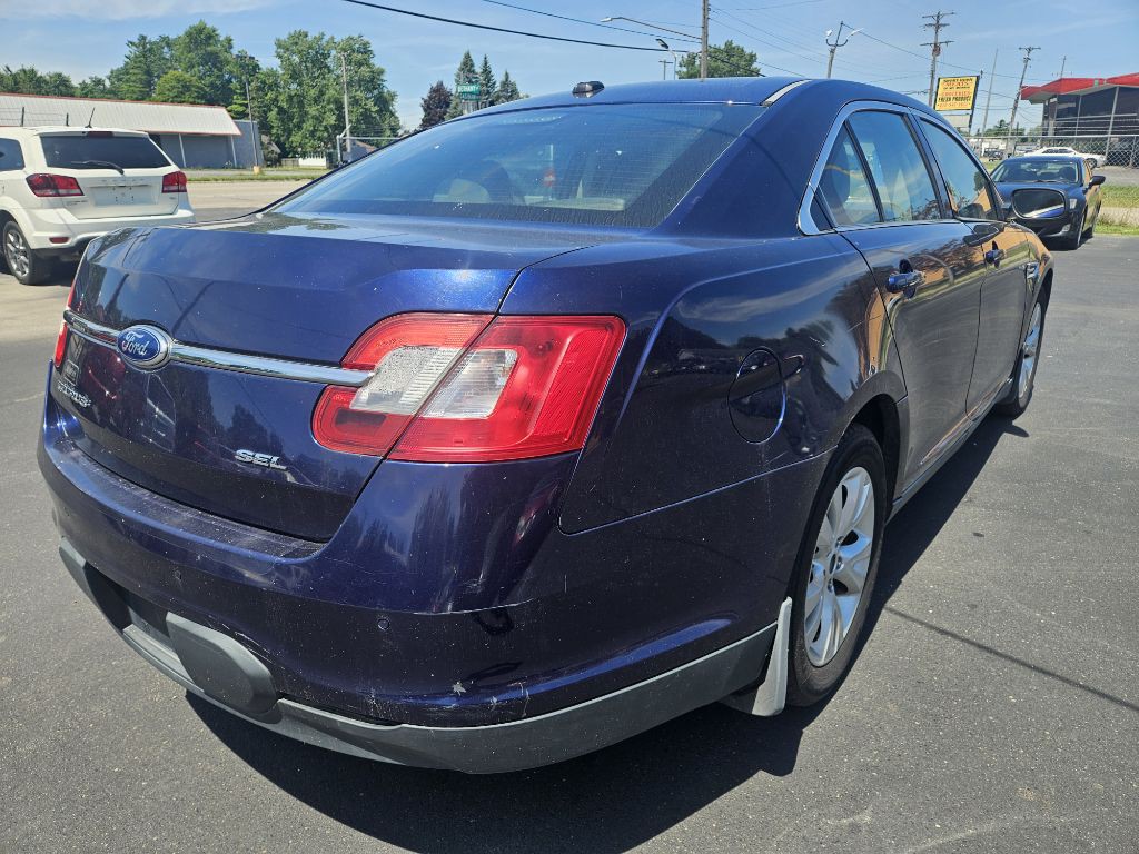 2011 Ford Taurus Image 7