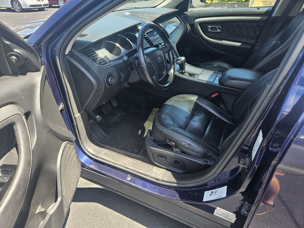 2011 Ford Taurus Image 11
