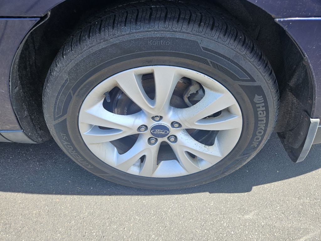 2011 Ford Taurus Image 23