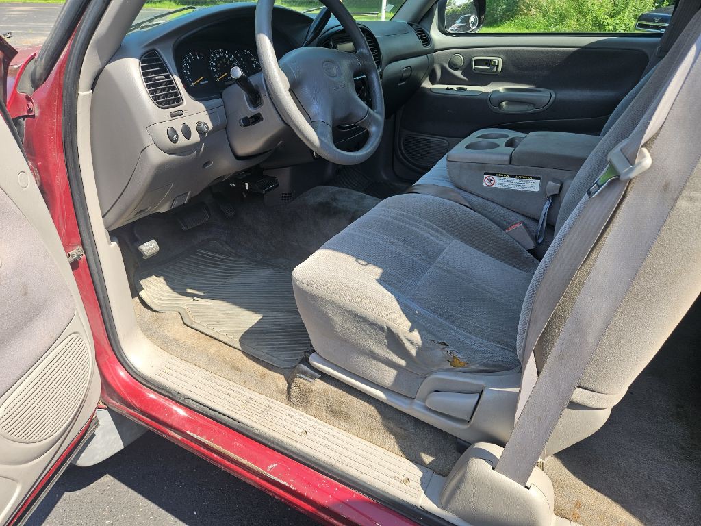 2001 Toyota Tundra Image 11