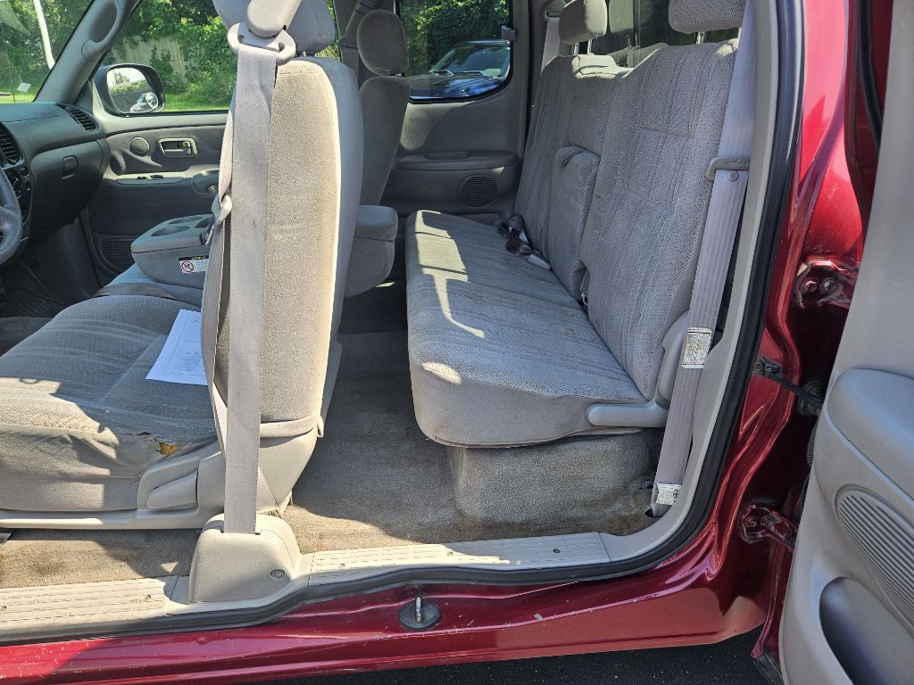 2001 Toyota Tundra Image 14