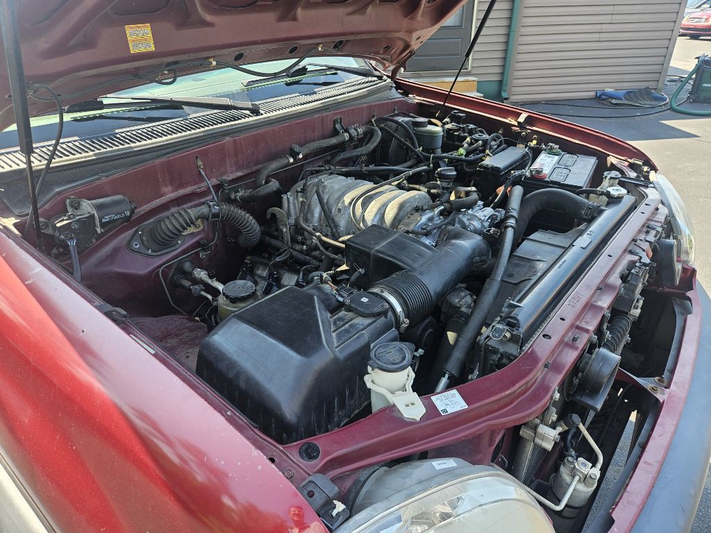 2001 Toyota Tundra Image 18