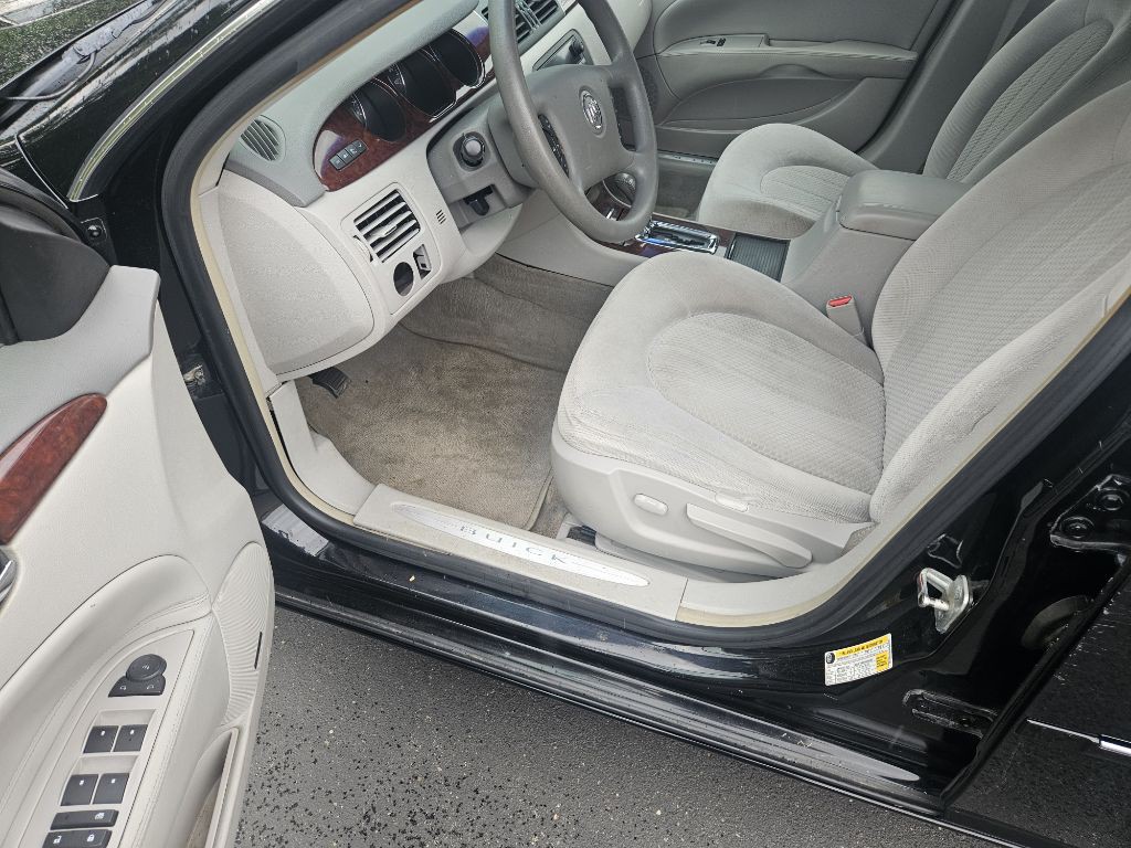 2006 Buick Lucerne Image 11