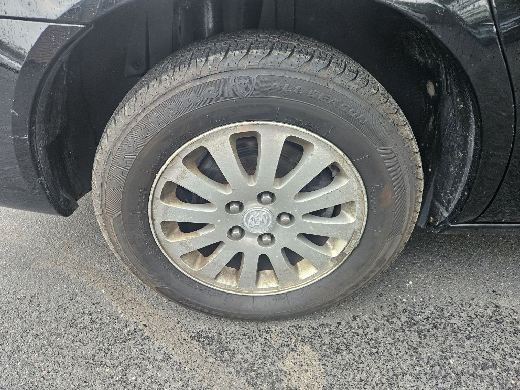 2006 Buick Lucerne Image 21