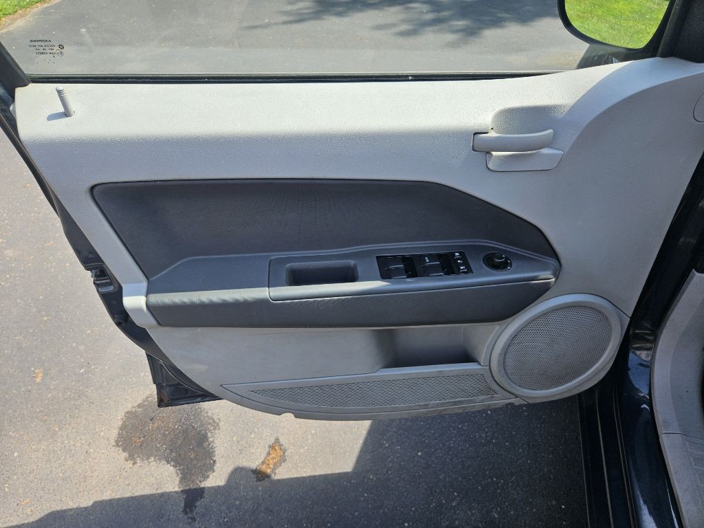 2007 Dodge Caliber Image 13