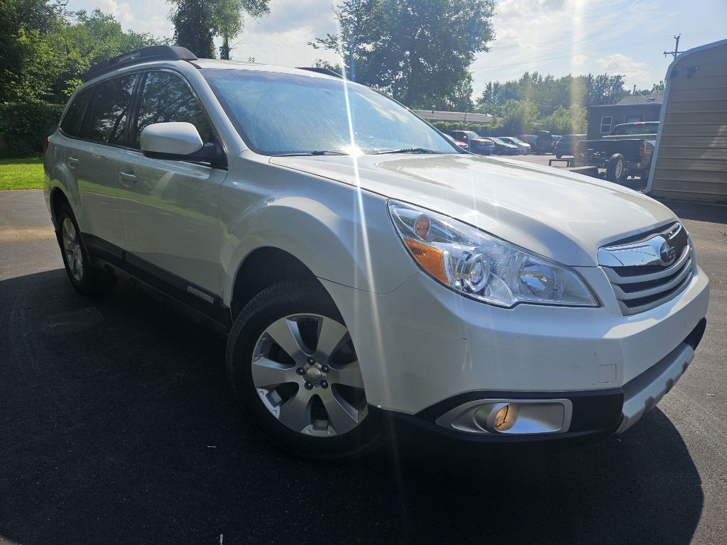2010 Subaru Outback Image 3