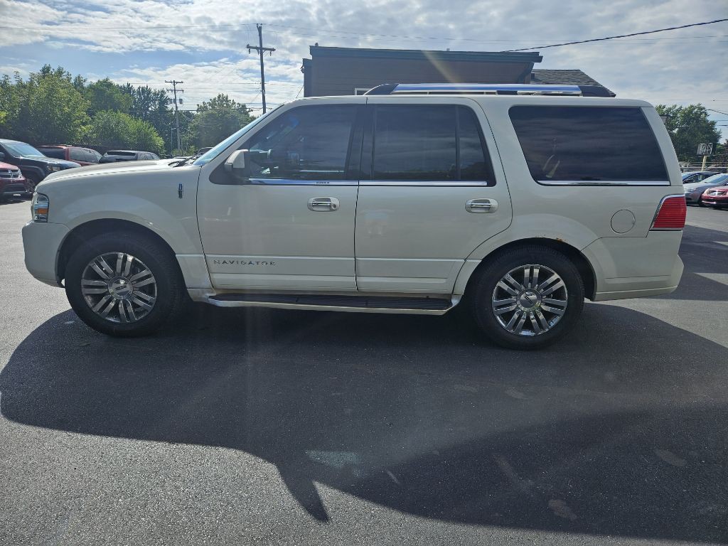 2007 Lincoln Navigator Image 4