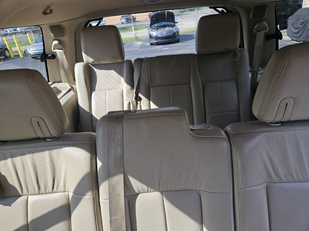 2007 Lincoln Navigator Image 14