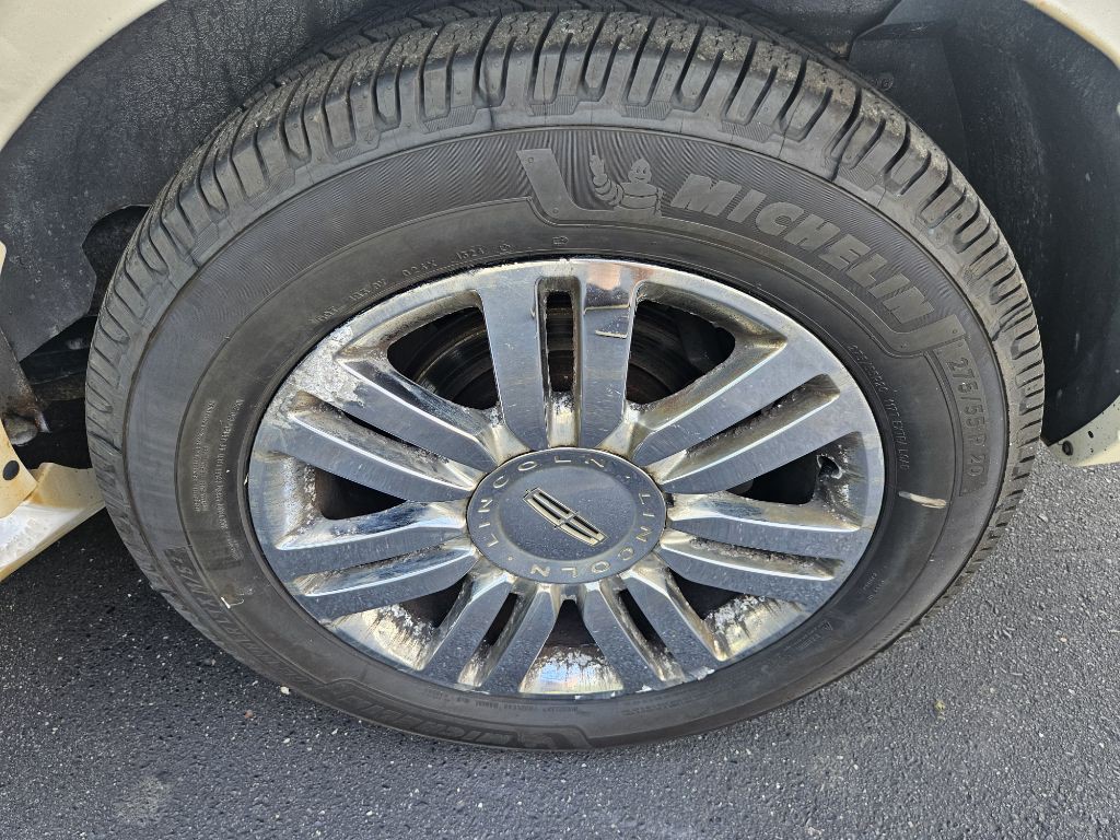 2007 Lincoln Navigator Image 22