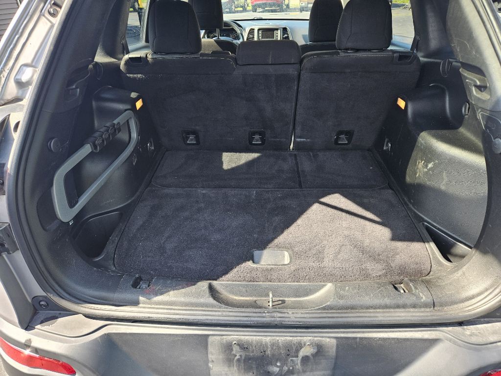 2018 Jeep Cherokee Image 15