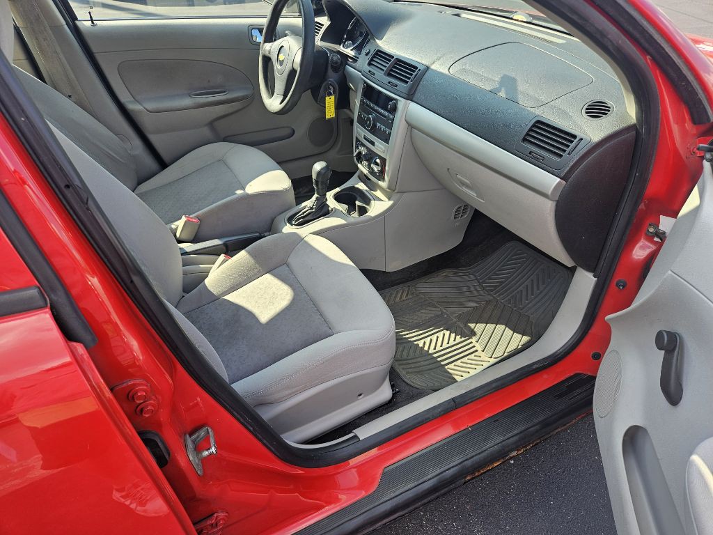 2010 Chevrolet Cobalt Image 12