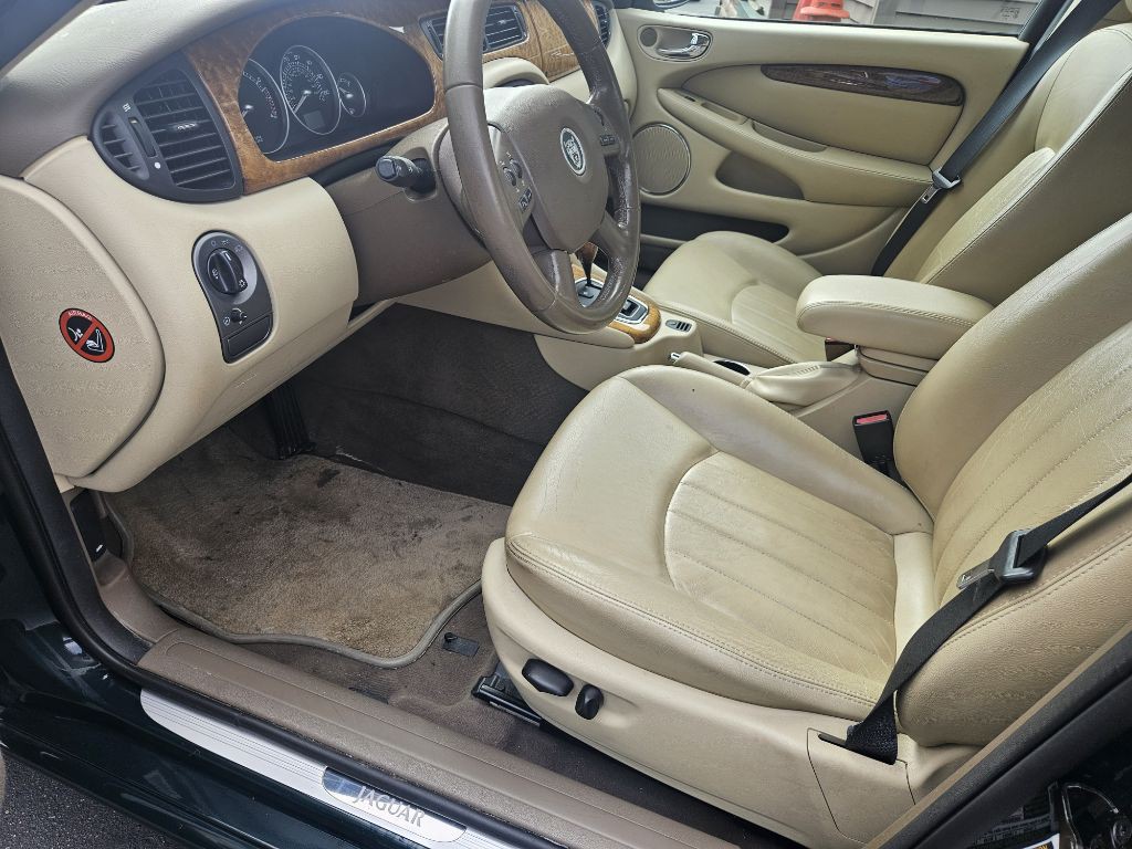 2006 Jaguar X-TYPE Image 13