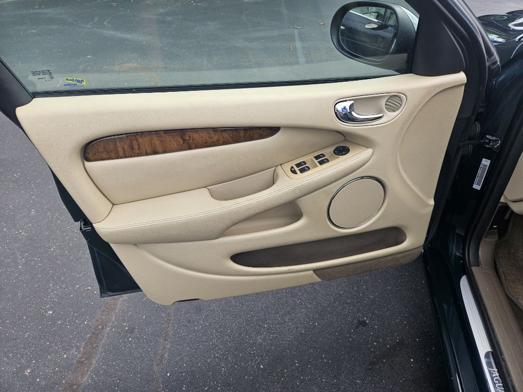 2006 Jaguar X-TYPE Image 14