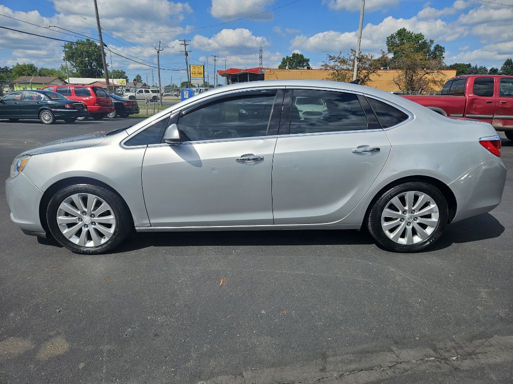 2012 Buick Verano Image 5