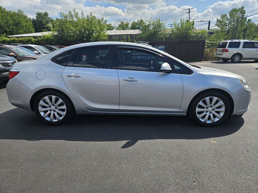 2012 Buick Verano Image 6