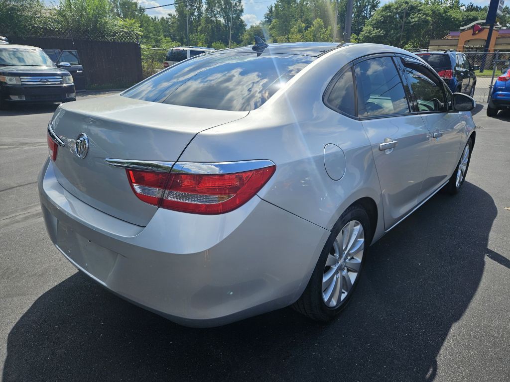 2012 Buick Verano Image 9