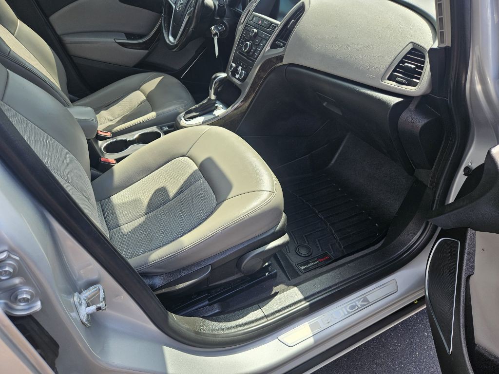 2012 Buick Verano Image 12