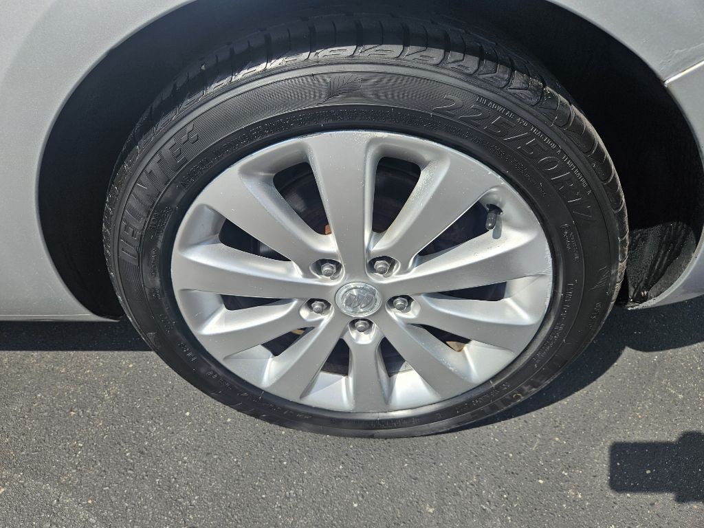 2012 Buick Verano Image 18