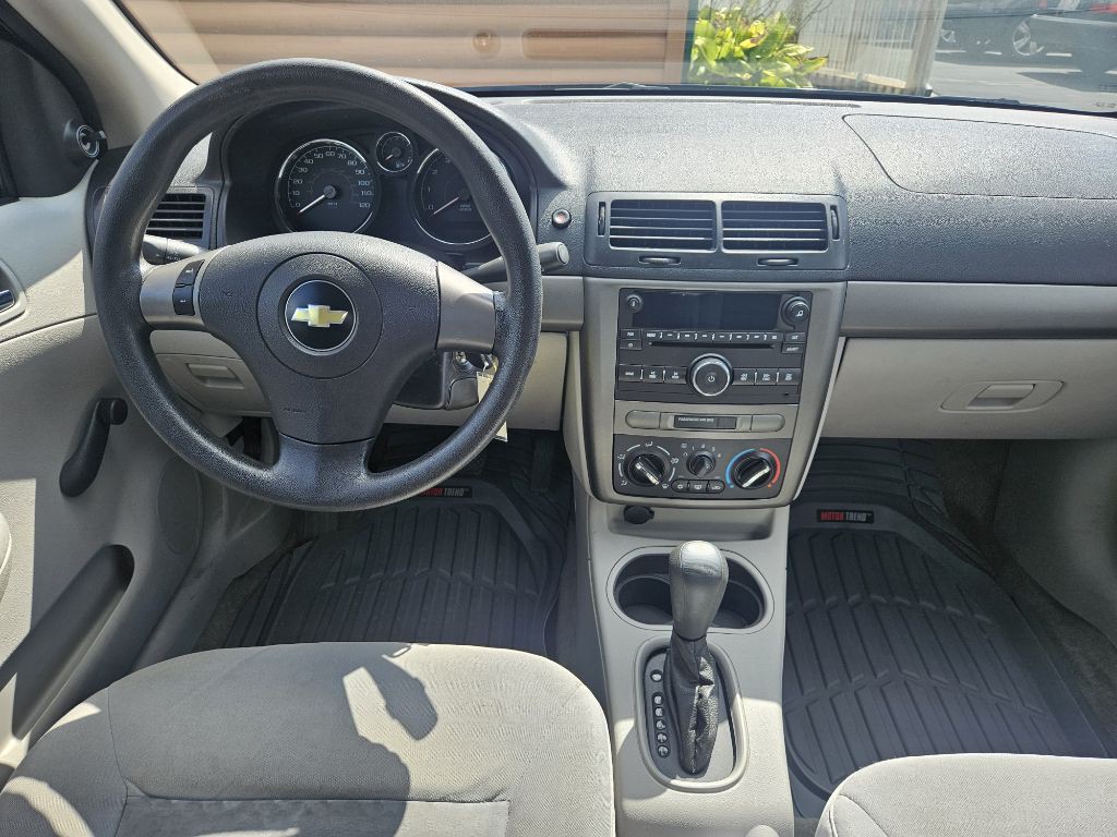 2009 Chevrolet Cobalt Image 10