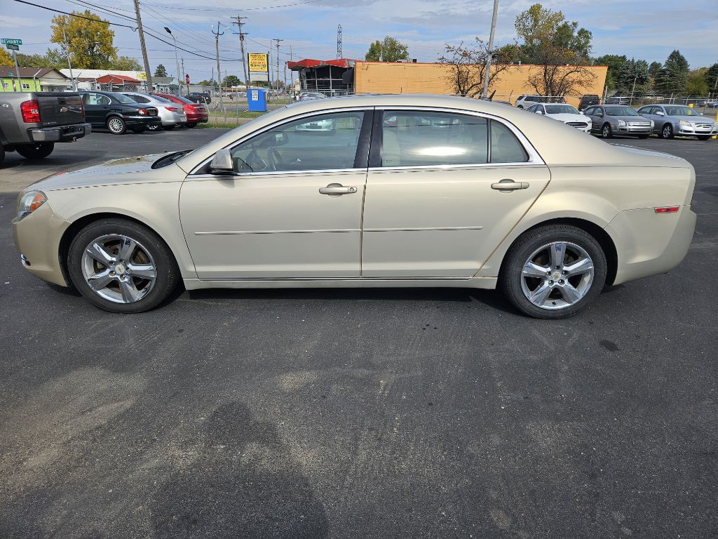 2010 Chevrolet Malibu Image 5