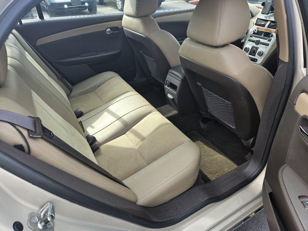 2010 Chevrolet Malibu Image 15